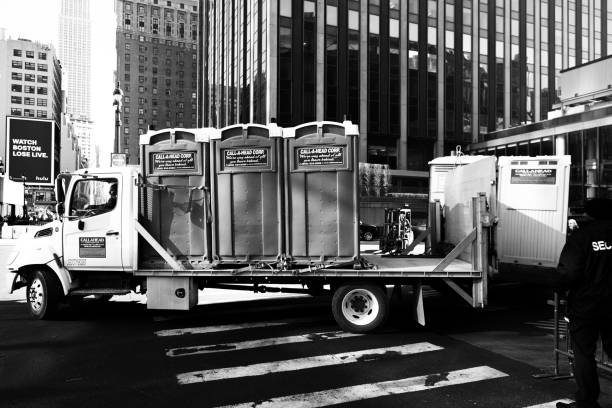 Best Best portable toilet rental  in Hillcrest, CA